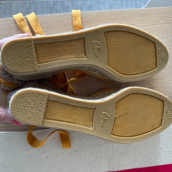 Castaner Wedge (Never Worn Size 38) - Picture 9 of 12